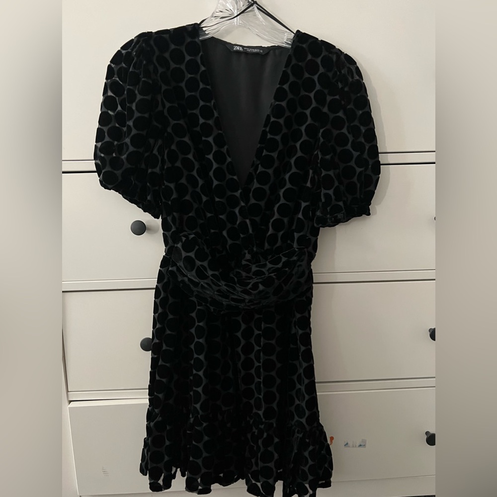 Zara black velvet dress